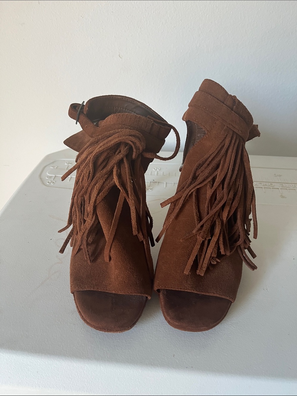 Jessica Simpson Brown Suede Fringe Open-Toe Heels